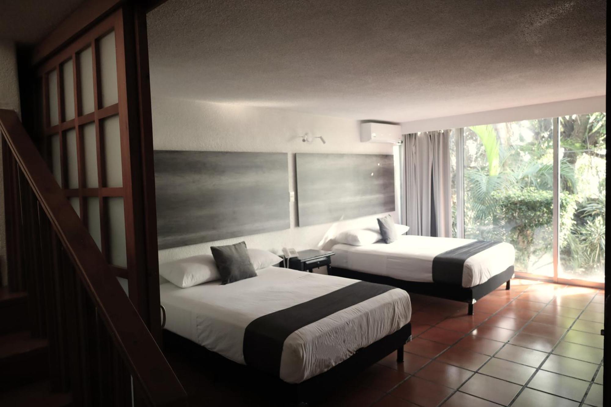 Hotel Grand Vista Cuernavaca Bagian luar foto